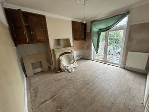 Photo 9- click for photo gallery